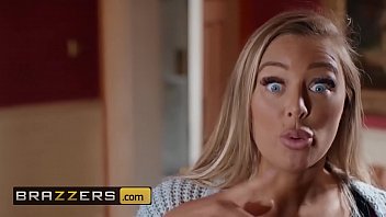 (Kiki Minaj, Danny D) – Nude To The Neighborhood – Brazzers