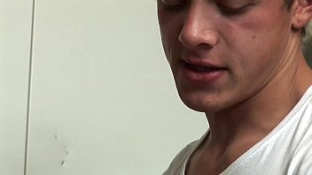 Twinks Dominik and Petr Fuck Bareback