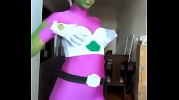 (Dragon ball Z) Cheelai waifu cosplay Twerking |l. Otaku Porn